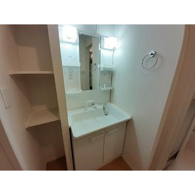 エアリーガーデン若菜 103【管理NO：1-022563701-01030】 ★家具家電は申し込み後に搬入します★ ★2026年10月下旬入居可能★の物件画像