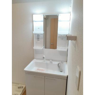 シャンドリエ　参番館 201【管理NO：1-023160601-02010】 ★家具家電は申し込み後に搬入します★ ★2026年11月中旬入居可能★の物件画像