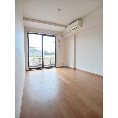 エントランス　壱番館 103【管理NO：1-013423701-01030】 ★家具家電は申し込み後に搬入します★の物件画像