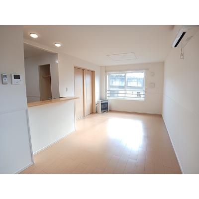 ビサイドパス 201【管理NO：1-020482701-02010】 ★家具家電は申し込み後に搬入します★の物件画像