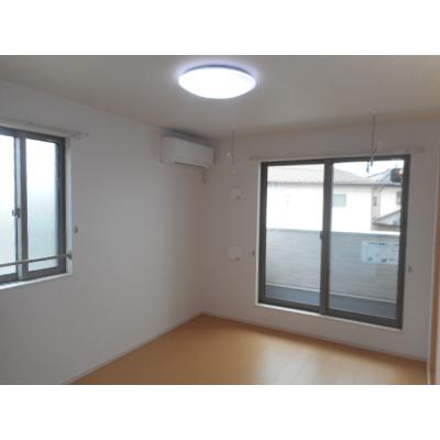 オーブ 201【管理NO：1-020522901-02010】 ★家具家電は申し込み後に搬入します★ ★2026年11月中旬入居可能★の物件画像