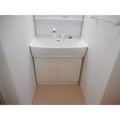 オーブ 201【管理NO：1-020522901-02010】 ★家具家電は申し込み後に搬入します★ ★2026年11月中旬入居可能★の物件画像