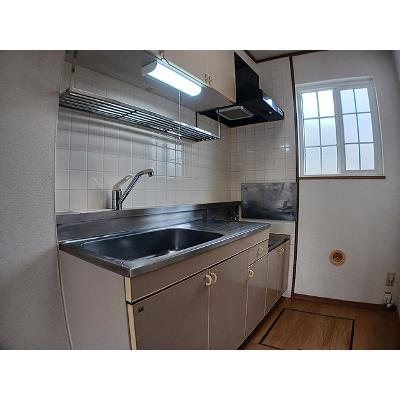 シャルム８９ 102【管理NO：1-007678401-01020】 ★家具家電は申し込み後に搬入します★の物件画像