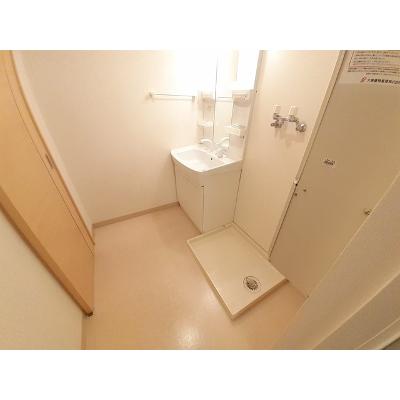 Ｐａｒｋ喜多川Ｅ 201【管理NO：1-016133401-02010】 ★家具家電は申し込み後に搬入します★ ★2026年11月上旬入居可能★の物件画像