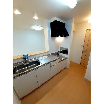 ルミエール 101【管理NO：1-020423401-01010】 ★家具家電は申し込み後に搬入します★ ★2026年10月中旬入居可能★の物件画像