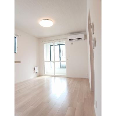 キャバン　Ⅱ 104【管理NO：1-028445002-01040】 ★家具家電は申し込み後に搬入します★ ★2026年10月下旬入居可能★の物件画像