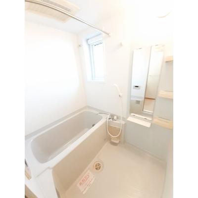 インフォローズＢ 101【管理NO：1-013593202-01010】 ★家具家電は申し込み後に搬入します★の物件画像