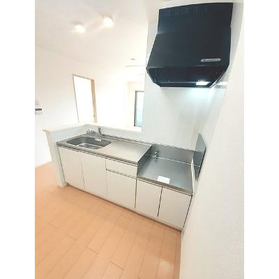 パーシモン　Ⅰ 201【管理NO：1-020652201-02010】 ★家具家電は申し込み後に搬入します★ ★2026年10月下旬入居可能★の物件画像