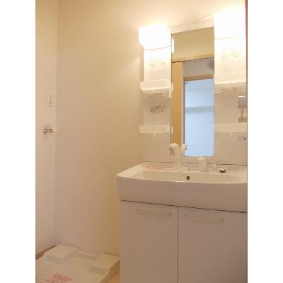メゾン片町 102【管理NO：1-016728401-01020】 ★家具家電は申し込み後に搬入します★ ★2026年10月中旬入居可能★の物件画像