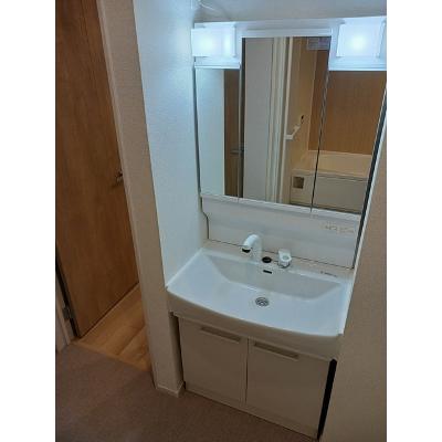 イスラ　フェリス 105【管理NO：1-027534401-01050】 ★家具家電は申し込み後に搬入します★ ★2026年11月中旬入居可能★の物件画像