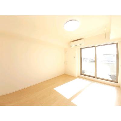 ブッシュ　クローバー　Ⅶ 202【管理NO：1-024033701-02020】 ★家具家電は申し込み後に搬入します★ ★2026年10月下旬入居可能★の物件画像