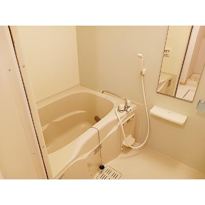 ウエスト　マロン・ＮＫ 203【管理NO：1-015584201-02030】 ★家具家電は申し込み後に搬入します★の物件画像