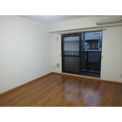 チェスナッツ 103【管理NO：1-012657101-01030】 ★家具家電は申し込み後に搬入します★ ★2026年10月下旬入居可能★の物件画像