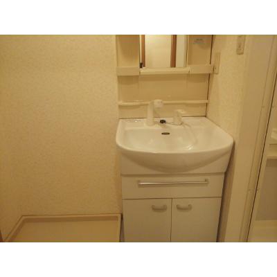 チェスナッツ 103【管理NO：1-012657101-01030】 ★家具家電は申し込み後に搬入します★ ★2026年10月下旬入居可能★の物件画像