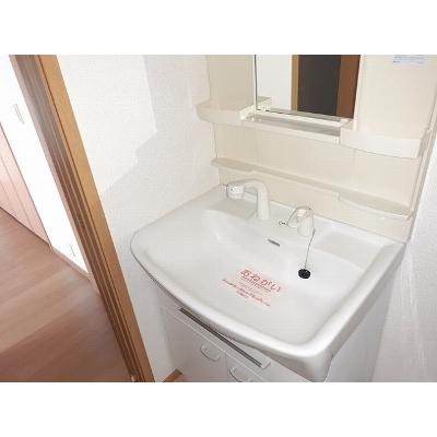 グランドクロス 201【管理NO：1-013441201-02010】 ★家具家電は申し込み後に搬入します★ ★2026年10月下旬入居可能★の物件画像