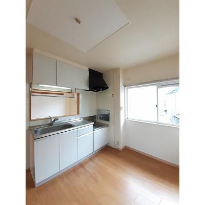プラドール田川 203【管理NO：1-002939601-02030】 ★家具家電は申し込み後に搬入します★ ★2026年10月中旬入居可能★の物件画像