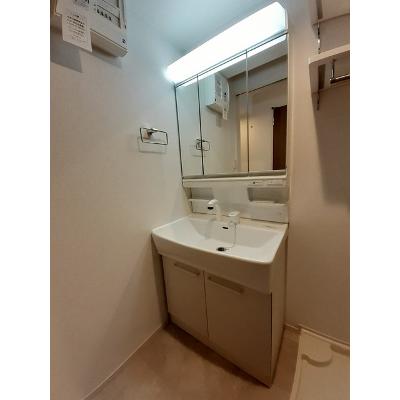 アガパンサス　Ⅱ 104【管理NO：1-026959101-01040】 ★家具家電は申し込み後に搬入します★の物件画像