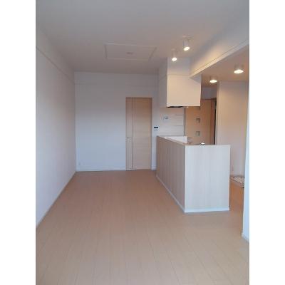 メリディアンベル稲葉 202【管理NO：1-018989901-02020】 ★家具家電は申し込み後に搬入します★の物件画像