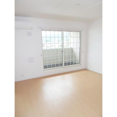 クリアネス　Ⅱ 202【管理NO：1-018348201-02020】 ★家具家電は申し込み後に搬入します★の物件画像