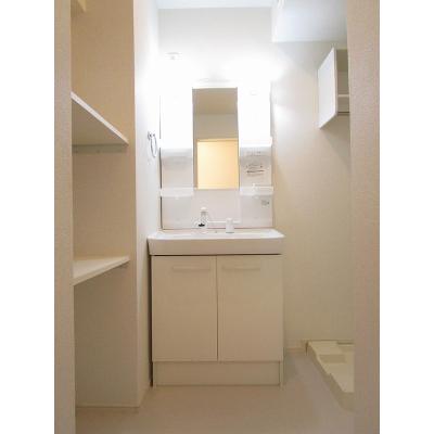 グローヴⅣ 101【管理NO：1-022624701-01010】 ★家具家電は申し込み後に搬入します★ ★2026年10月下旬入居可能★の物件画像
