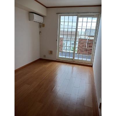 グレイスコート 202【管理NO：1-012615301-02020】 ★家具家電は申し込み後に搬入します★ ★2026年10月上旬入居可能★の物件画像