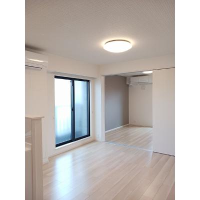 ラミリス 201【管理NO：1-027589301-02010】 ★家具家電は申し込み後に搬入します★ ★2026年11月中旬入居可能★の物件画像