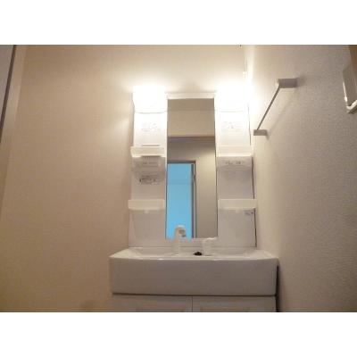 あや 201【管理NO：1-018388301-02010】 ★家具家電は申し込み後に搬入します★ ★2026年10月下旬入居可能★の物件画像