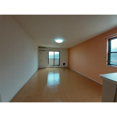 パラッツォ花咲 202【管理NO：1-019193601-02020】 ★家具家電は申し込み後に搬入します★ ★2026年10月下旬入居可能★の物件画像