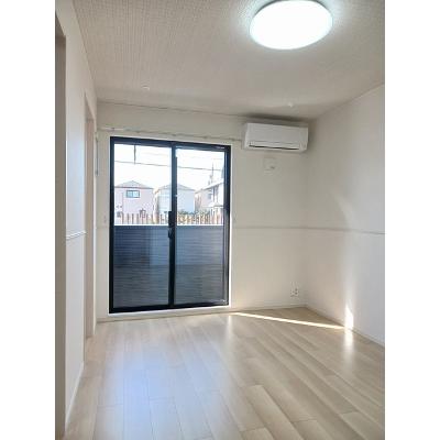 グリチネ 103【管理NO：1-027847301-01030】 ★家具家電は申し込み後に搬入します★の物件画像