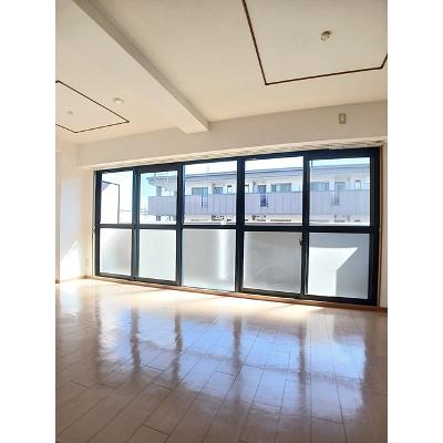 セルフィ・Ｔ 202【管理NO：1-011162601-02020】 ★家具家電は申し込み後に搬入します★の物件画像