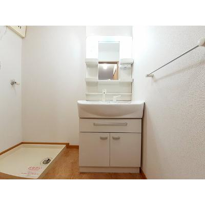 ヴィオラ　コート　Ｂ 102【管理NO：1-014199502-01020】 ★家具家電は申し込み後に搬入します★ ★2026年10月下旬入居可能★の物件画像