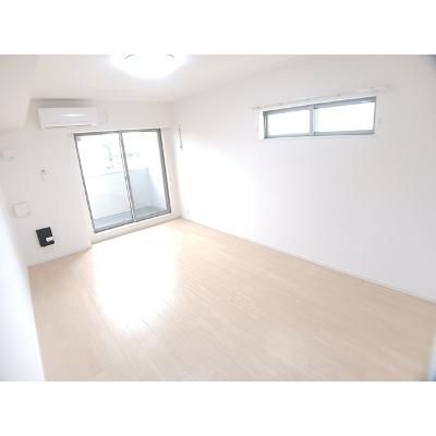 ひかり 205【管理NO：1-025271101-02040】 ★家具家電は申し込み後に搬入します★の物件画像