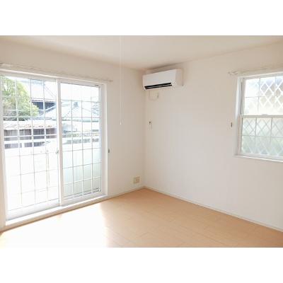 モデルンロイテ 102【管理NO：1-019020401-01020】 ★家具家電は申し込み後に搬入します★ ★2026年11月中旬入居可能★の物件画像