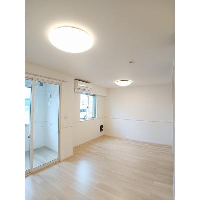 ヴェール　フォレ 102【管理NO：1-026182201-01020】 ★家具家電は申し込み後に搬入します★ ★2026年10月下旬入居可能★の物件画像