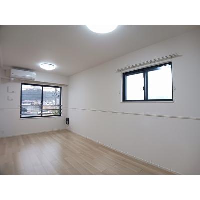 リエール 201【管理NO：1-027405601-02010】 ★家具家電は申し込み後に搬入します★の物件画像
