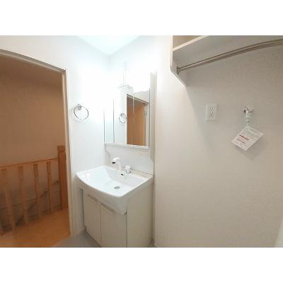 ラフォレスタコモド 201【管理NO：1-025027801-02010】 ★家具家電は申し込み後に搬入します★ ★2026年11月中旬入居可能★の物件画像
