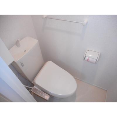 アンベリール　ヴィラ 203【管理NO：1-023897801-02030】 ★家具家電は申し込み後に搬入します★ ★2026年10月下旬入居可能★の物件画像