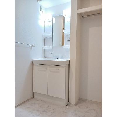 エスポワール　Ⅱ 102【管理NO：1-022642802-01020】 ★家具家電は申し込み後に搬入します★の物件画像