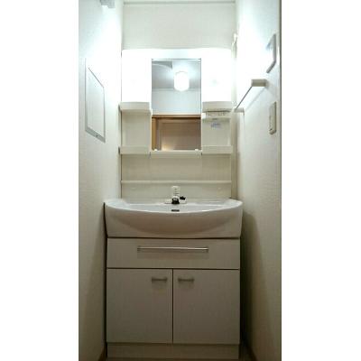 シャイニング 205【管理NO：1-014495801-02040】 ★家具家電は申し込み後に搬入します★ ★2026年12月中旬入居可能★の物件画像