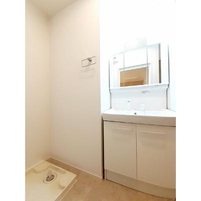 サン　ファースト 201【管理NO：1-027509701-02010】 ★家具家電は申し込み後に搬入します★ ★2026年11月中旬入居可能★の物件画像