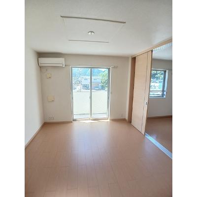 カンパーニュ　Ａ 201【管理NO：1-018816601-02010】 ★家具家電は申し込み後に搬入します★の物件画像