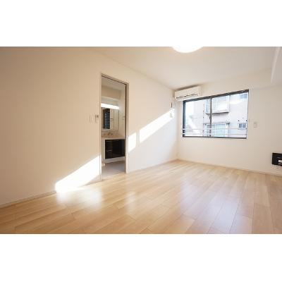 カミング小芝　Ａ棟 302【管理NO：1-026121001-03020】 ★家具家電は申し込み後に搬入します★ ★2026年09月中旬入居可能★の物件画像