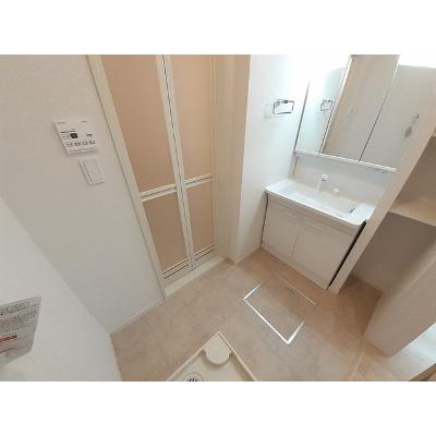 セレ－ノ柏原 203【管理NO：1-027404601-02030】 ★家具家電は申し込み後に搬入します★ ★2026年10月中旬入居可能★の物件画像