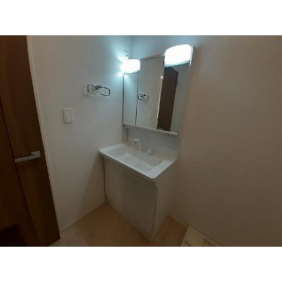 エクセラン　依井　Ｂ 103【管理NO：1-027432702-01030】 ★家具家電は申し込み後に搬入します★ ★2026年10月下旬入居可能★の物件画像
