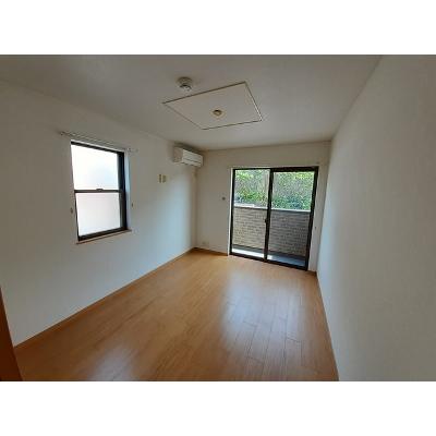 ラ・ベレッツァⅡ 103【管理NO：1-013931602-01030】 ★家具家電は申し込み後に搬入します★の物件画像