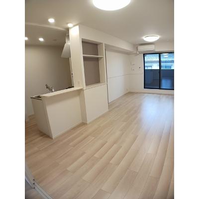 カステリア三隈 202【管理NO：1-027323401-02020】 ★家具家電は申し込み後に搬入します★ ★2026年10月下旬入居可能★の物件画像