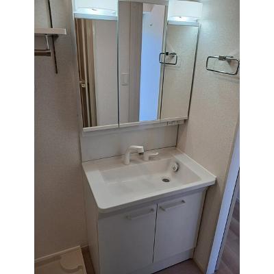 ロミック江良 103【管理NO：1-027969001-01030】 ★家具家電は申し込み後に搬入します★の物件画像