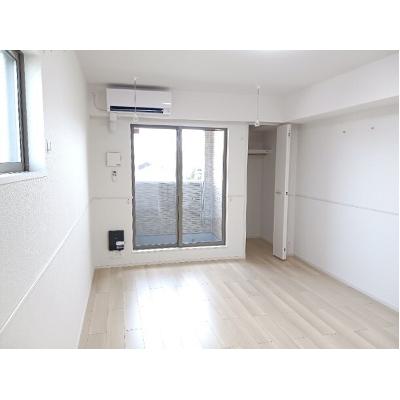 ラフィネ　Ｃ 201【管理NO：1-027659401-02010】 ★家具家電は申し込み後に搬入します★ ★2026年11月上旬入居可能★の物件画像