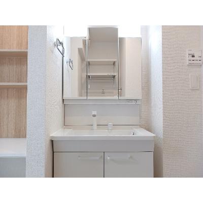 ラフィネ　Ｃ 101【管理NO：1-027659401-01010】 ★家具家電は申し込み後に搬入します★ ★2026年11月上旬入居可能★の物件画像