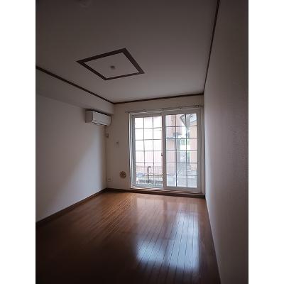 シャロン石井Ⅱ 102【管理NO：1-011697502-01020】 ★家具家電は申し込み後に搬入します★の物件画像